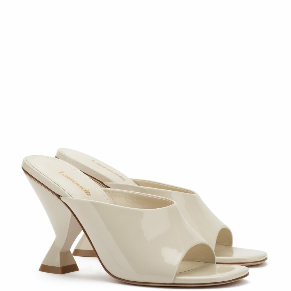 NEW Larroude Madonna Mule Sandals in Ivory Patent Leather